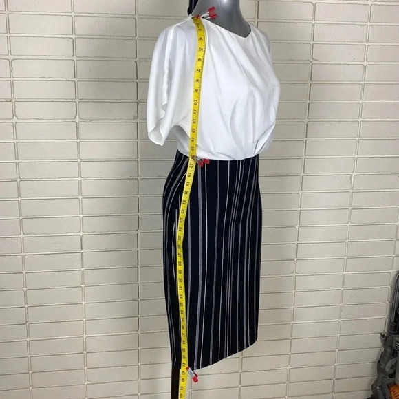 Formal pinstripe black and white short sleeve lightweight dress size small - Picture 9 of 10